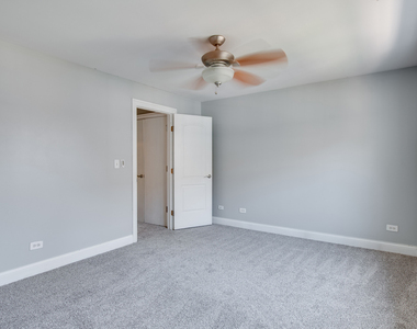 19 Foxcroft Road - Photo Thumbnail 12