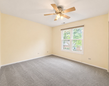 174 E Bluewater Lane - Photo Thumbnail 13