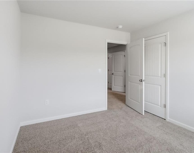 21 Berryville Drive - Photo Thumbnail 28