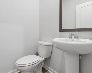 21 Berryville Drive - Photo Thumbnail 8