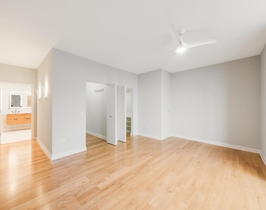 1600 S Prairie Avenue - Photo Thumbnail 16
