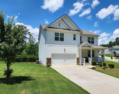 5050 Calgary Drive - Photo Thumbnail 1