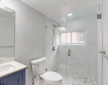 9131 Kilbourn Avenue - Photo Thumbnail 14