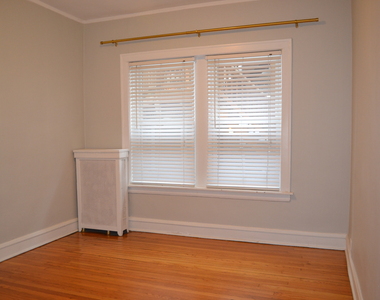 1055 W North Shore Avenue - Photo Thumbnail 11