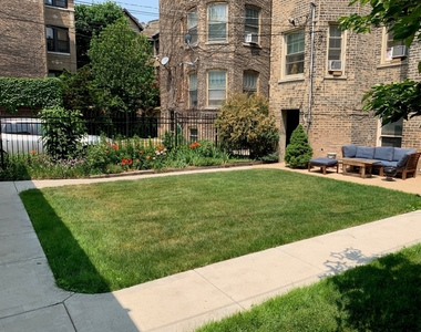 1055 W North Shore Avenue - Photo Thumbnail 18