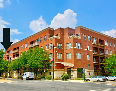 3300 W Irving Park Road - Photo Thumbnail 1