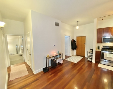 3300 W Irving Park Road - Photo Thumbnail 3