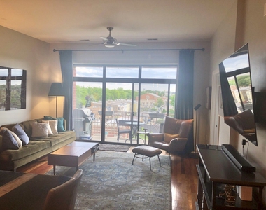 3300 W Irving Park Road - Photo Thumbnail 12