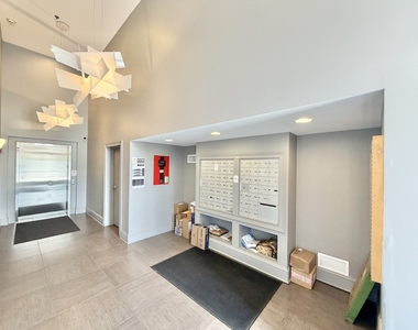 3300 W Irving Park Road - Photo Thumbnail 23