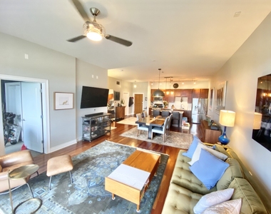 3300 W Irving Park Road - Photo Thumbnail 10