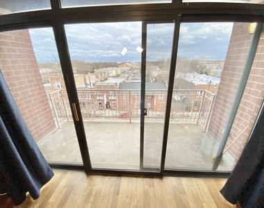 3300 W Irving Park Road - Photo Thumbnail 13