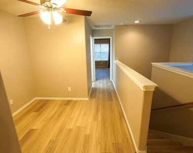 126 E Stedhill Loop - Photo Thumbnail 22