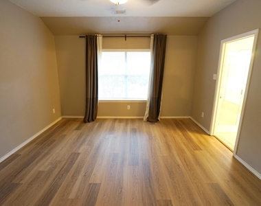 126 E Stedhill Loop - Photo Thumbnail 13