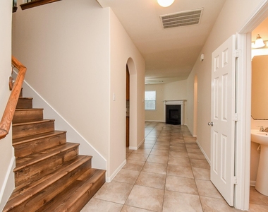 11715 Pureli Court - Photo Thumbnail 7