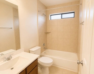 11715 Pureli Court - Photo Thumbnail 28