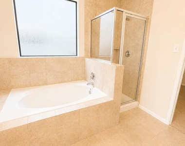 11715 Pureli Court - Photo Thumbnail 17
