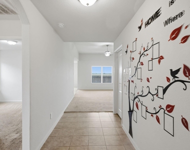 1069 Mule Ridge Drive - Photo Thumbnail 6