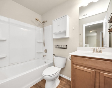 15802 Sunny Stone Drive Corners - Photo Thumbnail 6