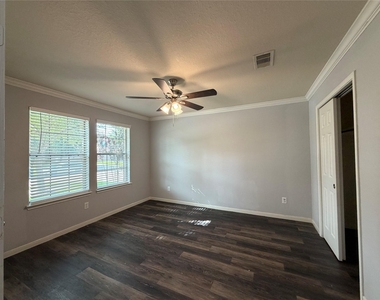 8023 Clover Leaf Drive - Photo Thumbnail 1