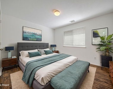 33127 Cottonwood Bend - Photo Thumbnail 13