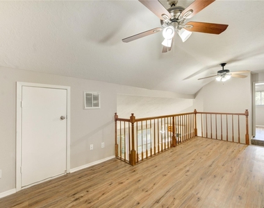 5255 Beaverbrook Drive - Photo Thumbnail 36