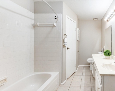 5255 Beaverbrook Drive - Photo Thumbnail 23