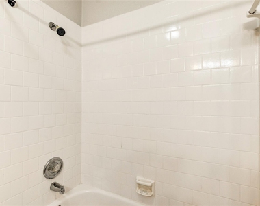 5255 Beaverbrook Drive - Photo Thumbnail 19