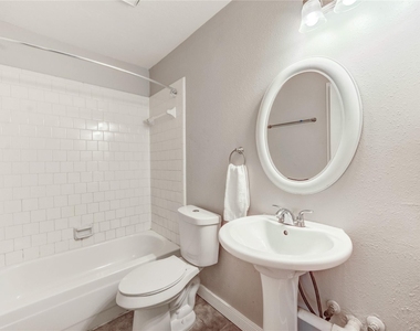 5255 Beaverbrook Drive - Photo Thumbnail 33