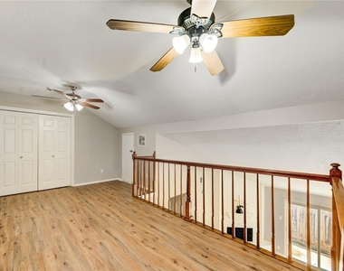 5255 Beaverbrook Drive - Photo Thumbnail 20