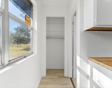 5519 Kincer Road - Photo Thumbnail 8