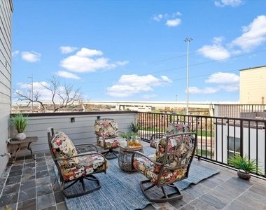 1005 Bingham Street - Photo Thumbnail 46