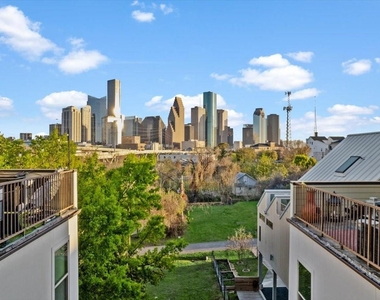 1005 Bingham Street - Photo Thumbnail 4