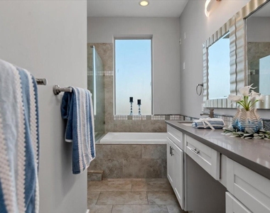 1005 Bingham Street - Photo Thumbnail 37
