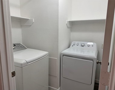 18374 Pine Post Court - Photo Thumbnail 23