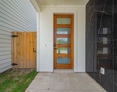 4207 Ward Street - Photo Thumbnail 19