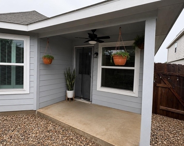 2507 Moapa Drive - Photo Thumbnail 14