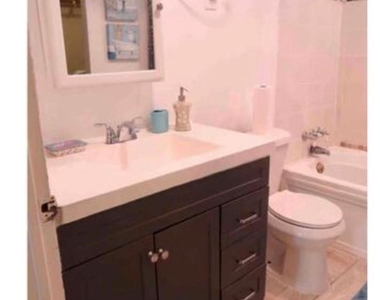 2606 Stanford Street - Photo Thumbnail 4