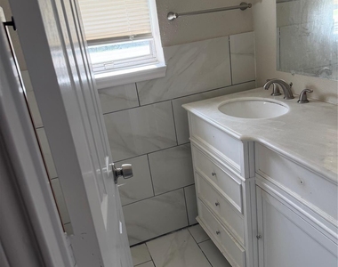 3203 Cliffdale Street - Photo Thumbnail 13