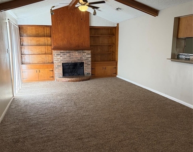 3203 Cliffdale Street - Photo Thumbnail 10