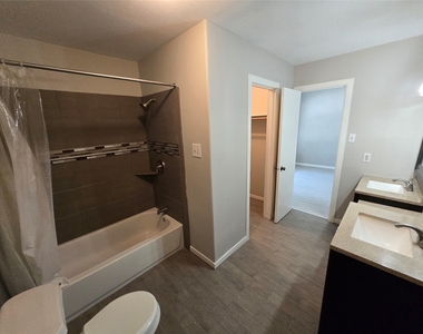 7942 Grow Lane - Photo Thumbnail 19