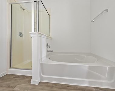 21127 Dolphin Bay Lane - Photo Thumbnail 22