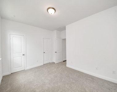 4042 Colony Lane - Photo Thumbnail 35