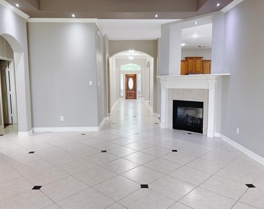 2630 Canyon Falls - Photo Thumbnail 11
