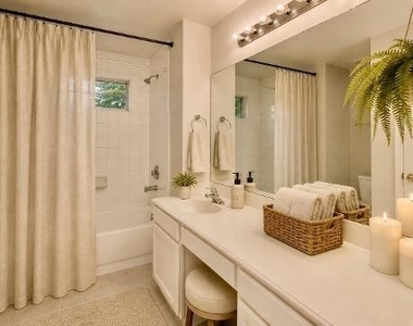 6402 Foster Street - Photo Thumbnail 5