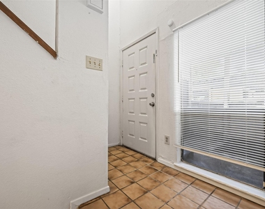 9435 Pagewood Lane - Photo Thumbnail 3