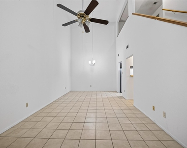 9435 Pagewood Lane - Photo Thumbnail 6