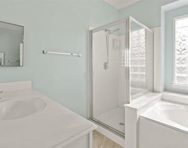 10311 Sawyers Crossing Lane - Photo Thumbnail 15