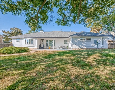 1310 Antigua Lane - Photo Thumbnail 18