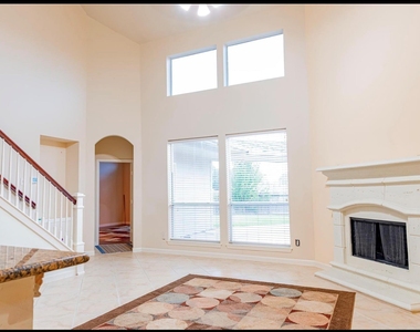 20810 Avery Cove Lane - Photo Thumbnail 3