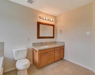 29198 Legends Green Drive - Photo Thumbnail 30